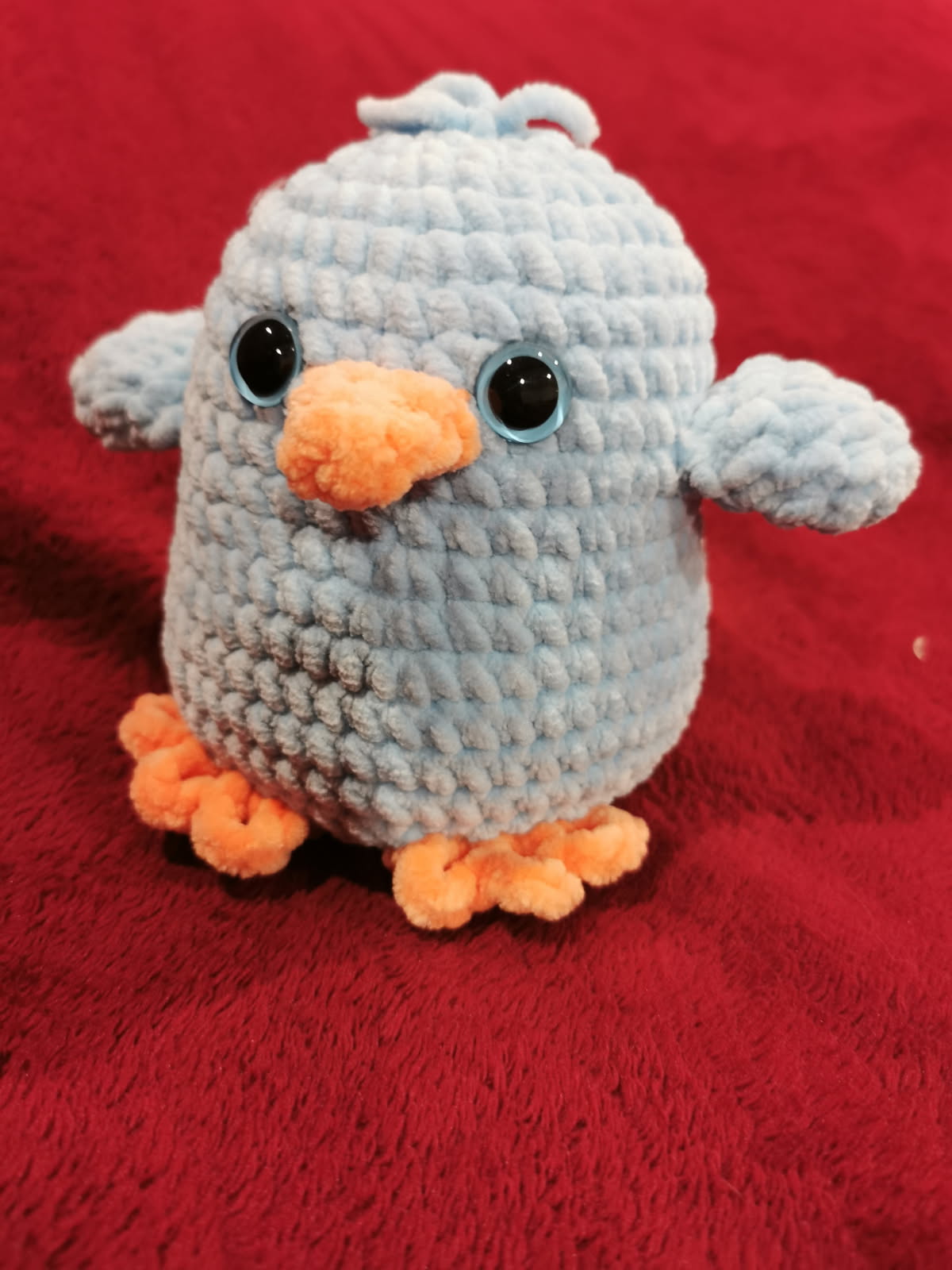 Blue le poussin amigurumi – Peluche bleue faite main, cadeau déco