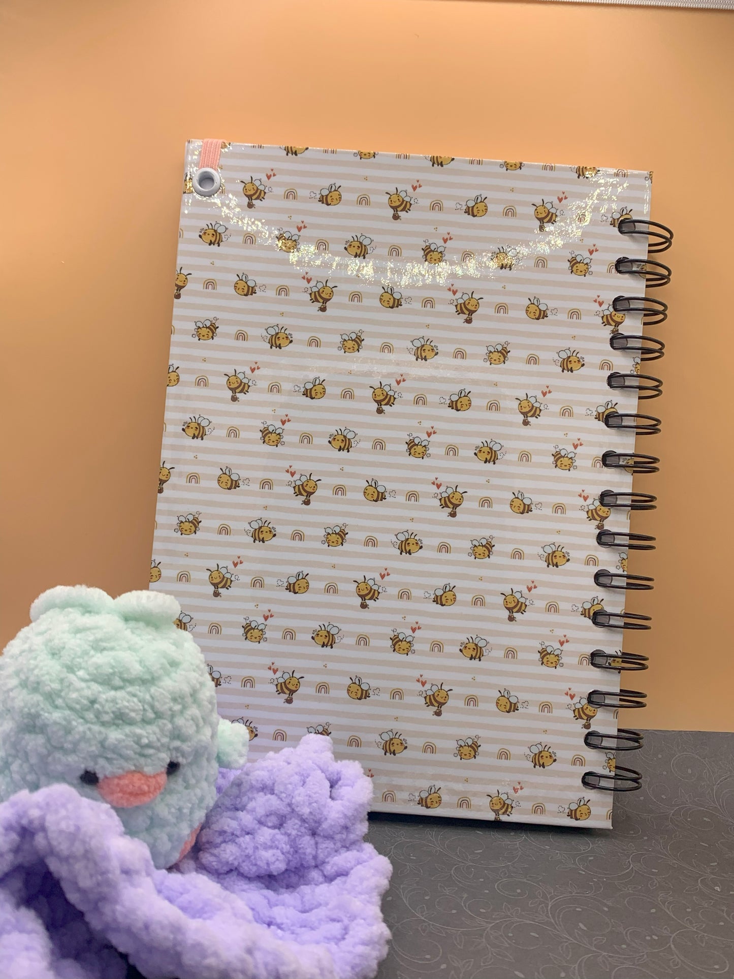Carnet abeilles – Cahier ligné 200 pages, papeterie mignonne faite main, couverture illustrée