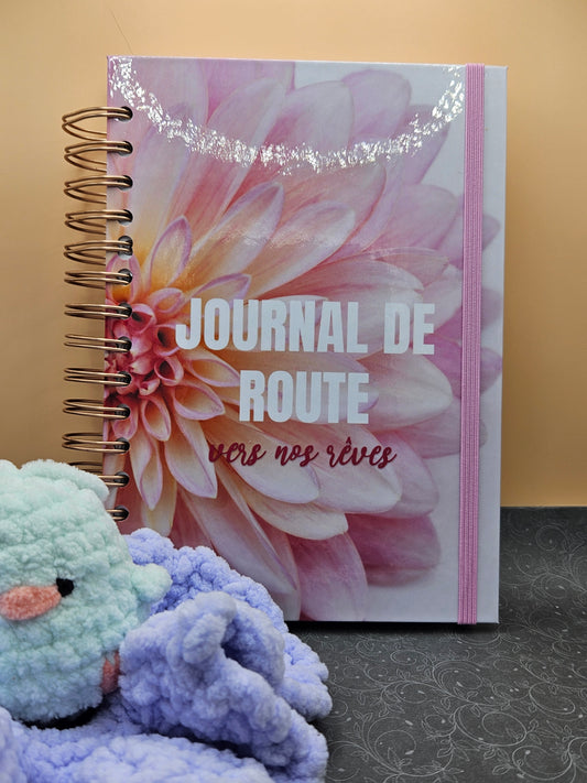 Carnet de manifestation – Journal de route vers nos rêves, carnet d’écriture fait main, couverture fleur rose